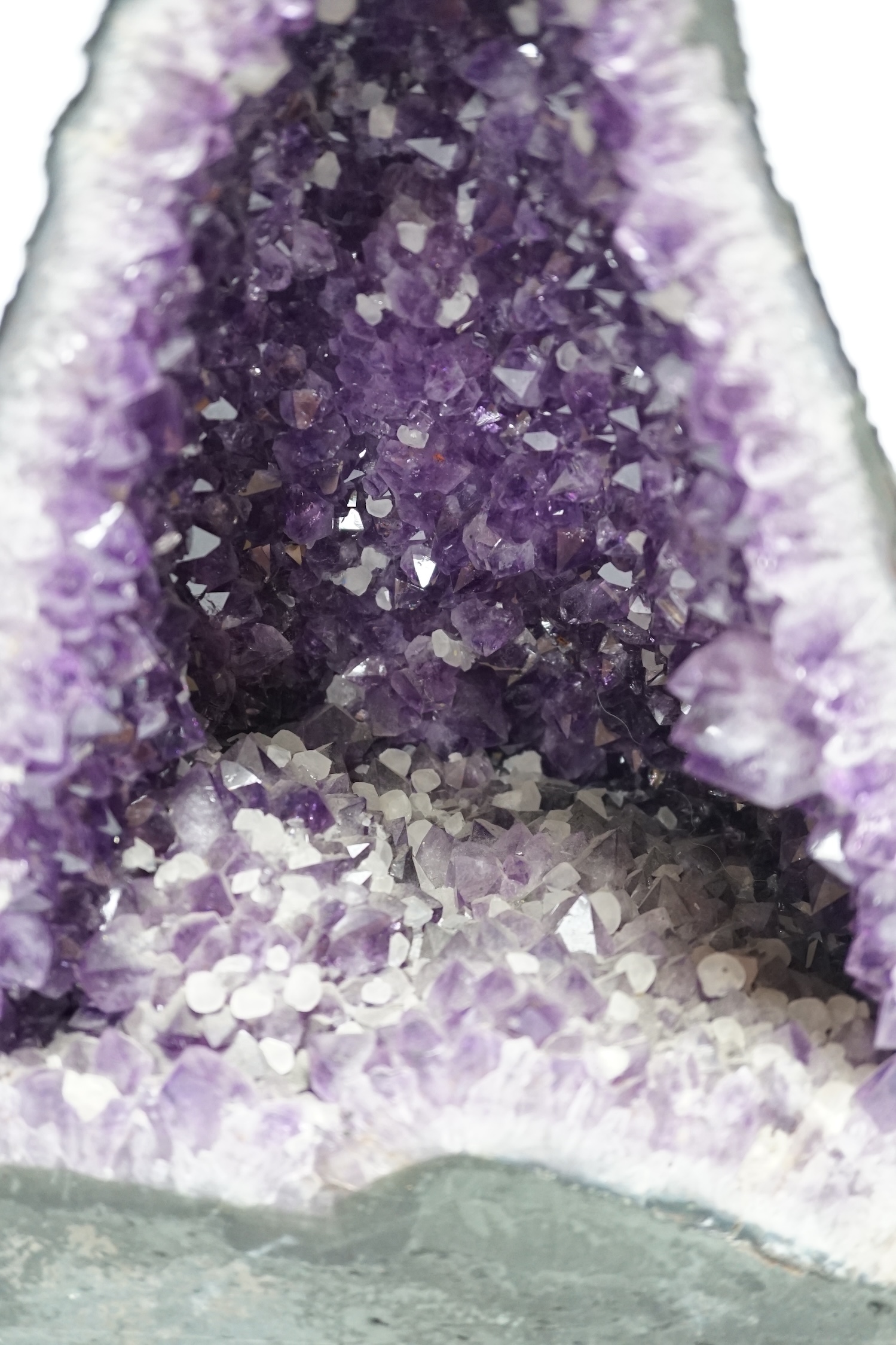A large amethyst geode, 34cm